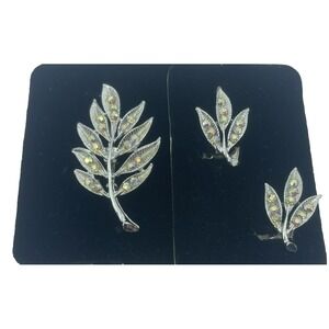 Vtg Aurora Borealis Brooch Clip On Earring Set Leaf Palm Frond Iridescent Camelo